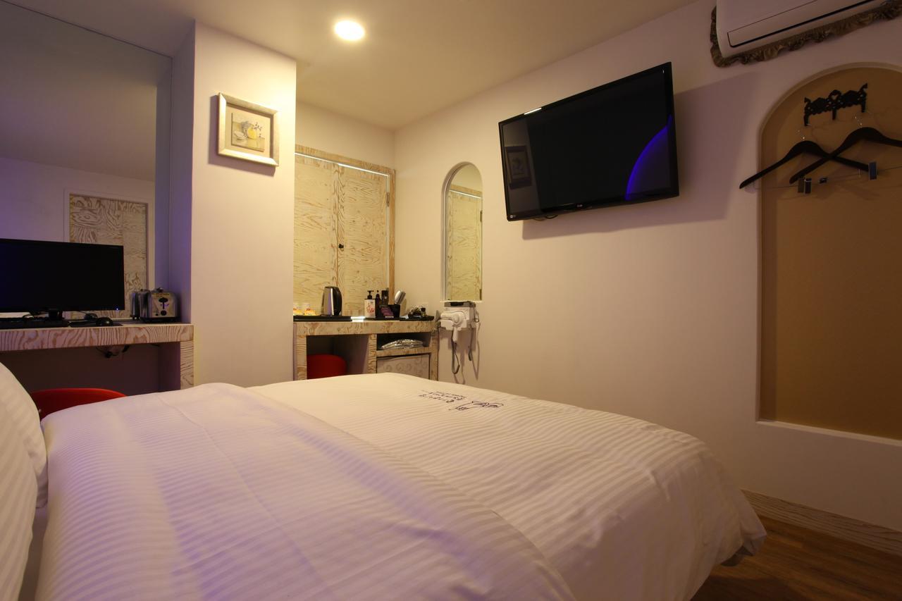Riviera Motel Goyang Ngoại thất bức ảnh